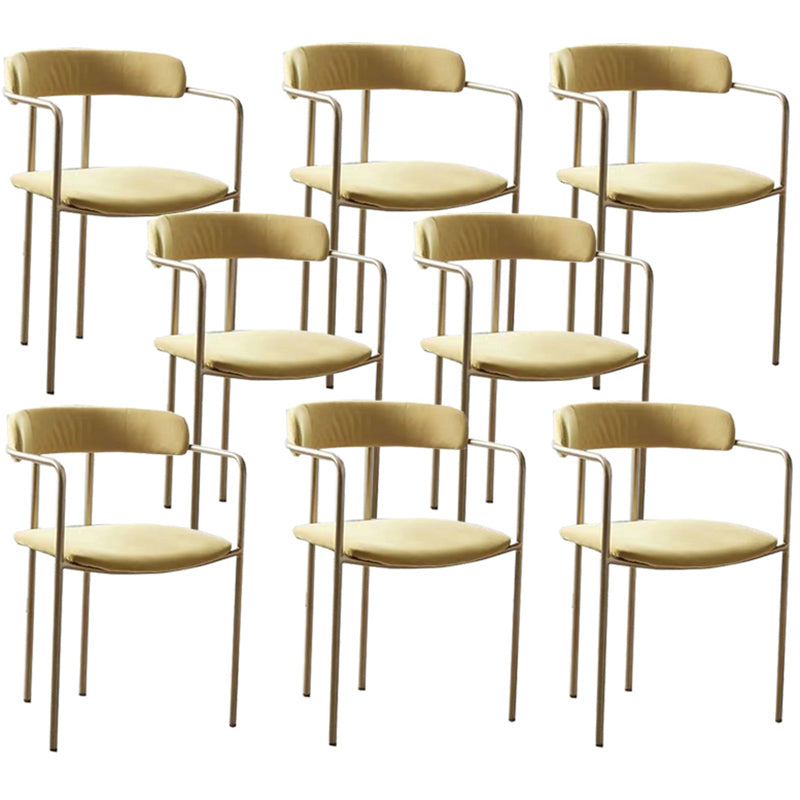 Lussuosa sedia a braccio imbottita sedia in velluto laterale aperto con base metallica