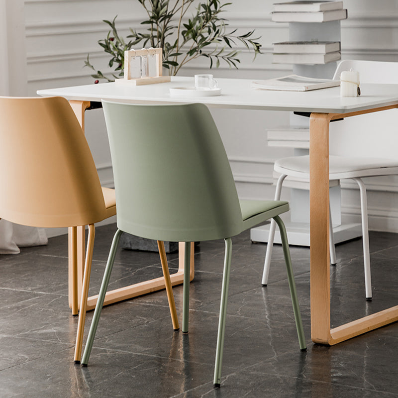 Modern Solid Back Side Chair Plastic Upholstered Armless Chair for Dining Room Clearhalo 'Dining Chairs' 'Dining Tables & Seating' 'dining_chair' 'furn' 'furn_dining_chair' 'Furniture' 'Kitchen & Dining Furniture' 6103992