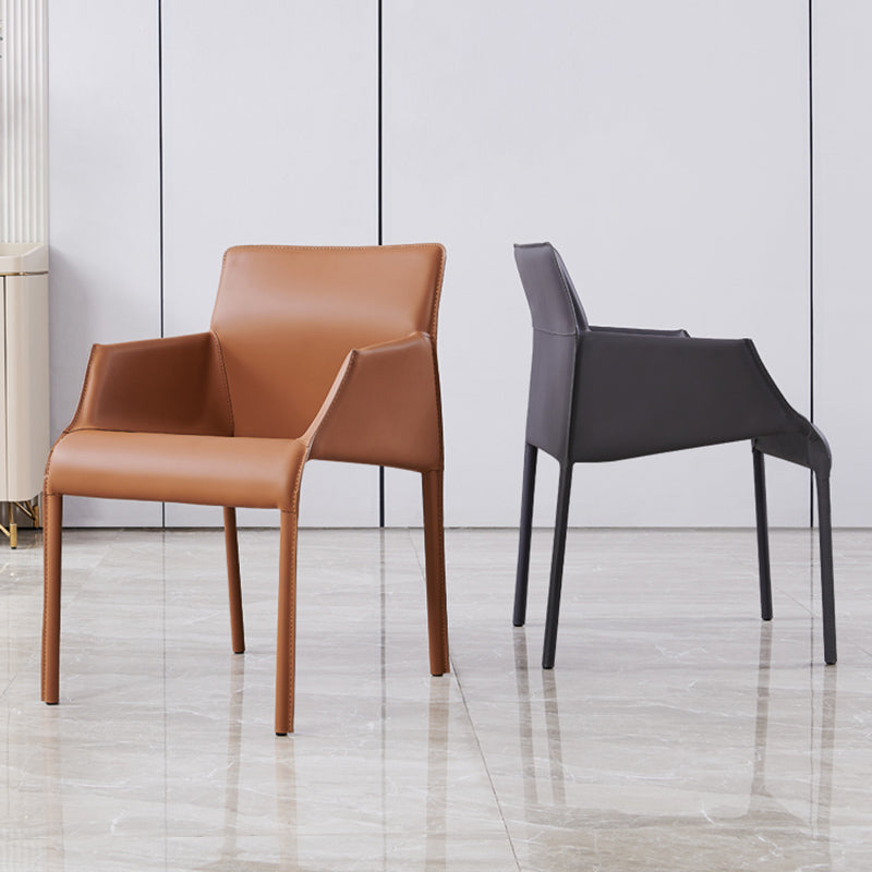 Sillas de comedor de brazo de cuero sintética y silla lateral gris oscuro