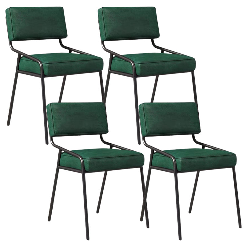 Chaise latéral de style industriel rembourré à l'arrière ouvert avec une jambe en métal