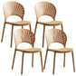 Stapelbare armloze eetkamerstoel Scandinavische plastic eetkamerstoelen