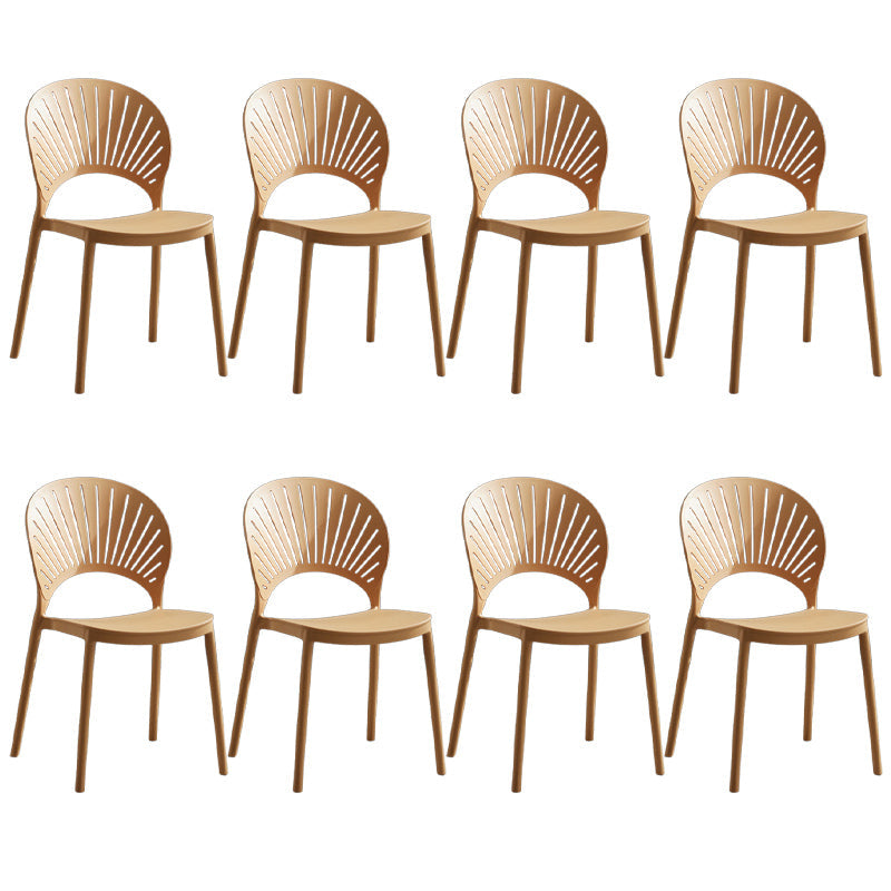 Stapelbare armloze eetkamerstoel Scandinavische plastic eetkamerstoelen