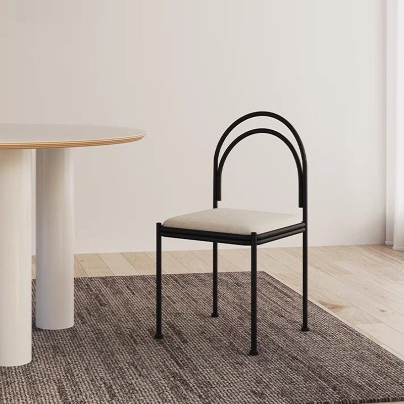 Sedia da pranzo industriale in metallo sedia laterale con finitura metallica con gambe nere