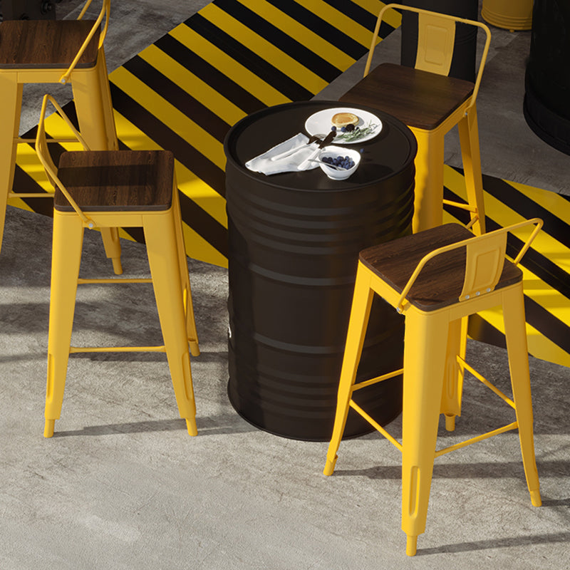 1/3/4 Pieces Industrial Style Bar Stool and Table Set Metal Bar Table Set Clearhalo 'Bar Furniture' 'furn' 'furn_home_bar_bar_sets' 'Furniture' 'Home Bars & Bar Sets' 'home_bar_bar_sets' 'Kitchen & Dining Furniture' 6105872