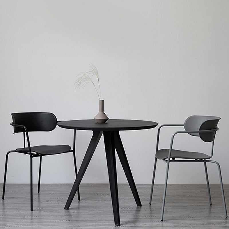 Zeitgenössischer Stil Armstuhl Plastik Plastik Offener Rückseite Essstuhl mit Metallbasis