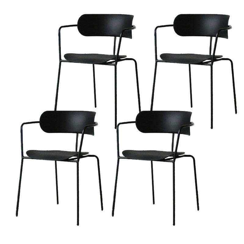 Zeitgenössischer Stil Armstuhl Plastik Plastik Offener Rückseite Essstuhl mit Metallbasis