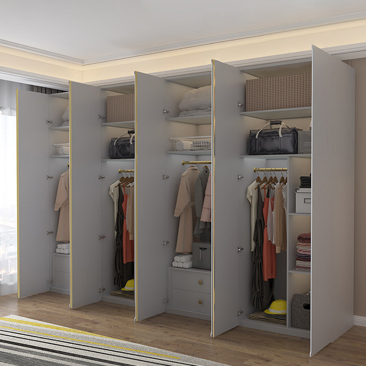 Armadio in legno di colore grigio armadio in stile contemporaneo con porta incernierata