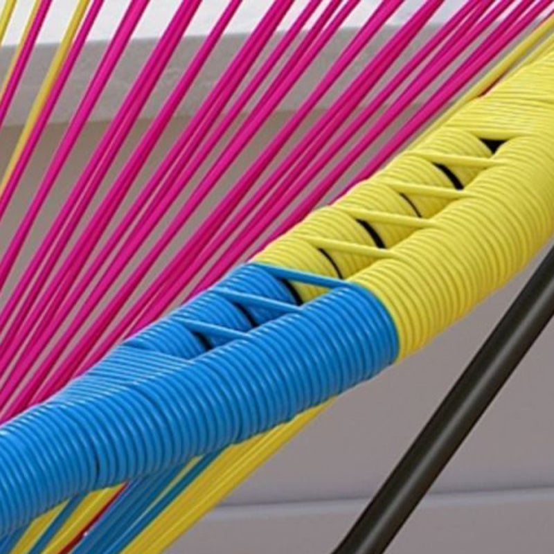 Chaise à bascule résistante aux intempéries en osier à bascule moderne