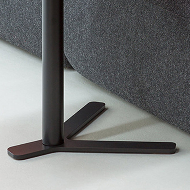 Mid-Century Modern Metal End Table Pedestal Round Sofa Side Table Clearhalo 'Coffee & Accent Tables' 'End & Side Tables' 'end_side_tables' 'furn' 'furn_end_side_tables' 'Furniture' 'Living Room Furniture' 6119727