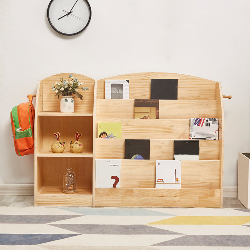 Pin de bibliothèque en bois naturel