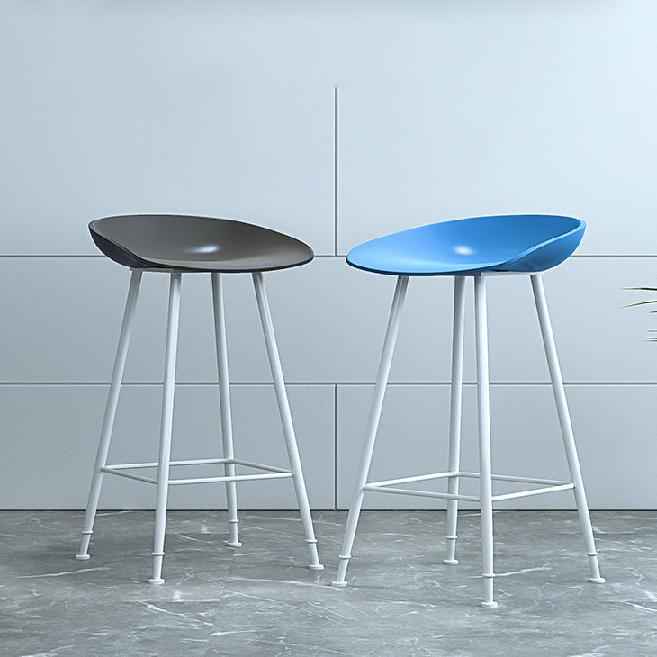 Indoor Bucket Counter Bar Stool Modern Plastic Footrest Low Back Bar Stool