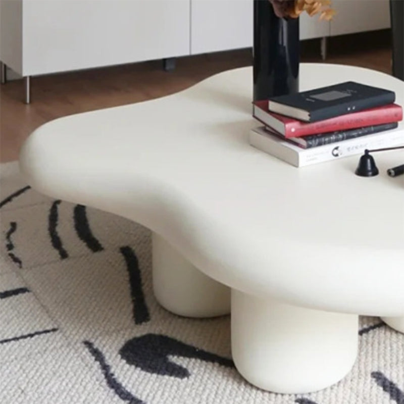 Scandinavian Free Form Coffee Table with 4 Legs in Pine Wood