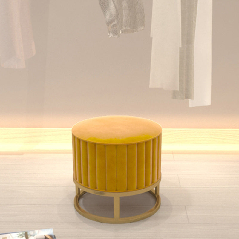 Glam Pouf Ottoman Velvet Upholstered Tear Resistant Round Ottoman with Chair Legs Clearhalo 'furn' 'furn_ottomans_poufs' 'Furniture' 'Living Room Furniture' 'Ottomans & Poufs' 'ottomans_poufs' 6136795