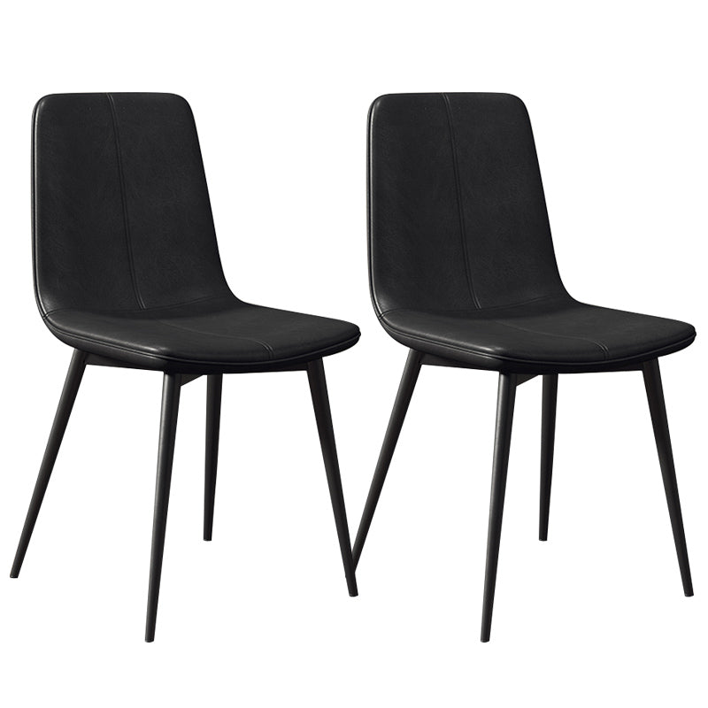 Glam -stijl eetkamerstoel faux lederen eetkamerstoel met metalen benen