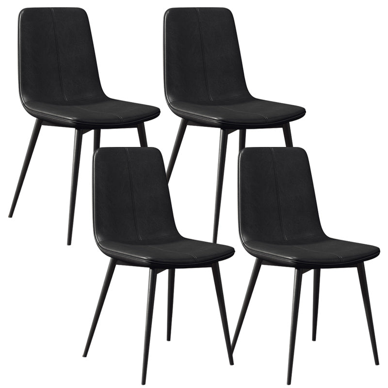 Glam -stijl eetkamerstoel faux lederen eetkamerstoel met metalen benen