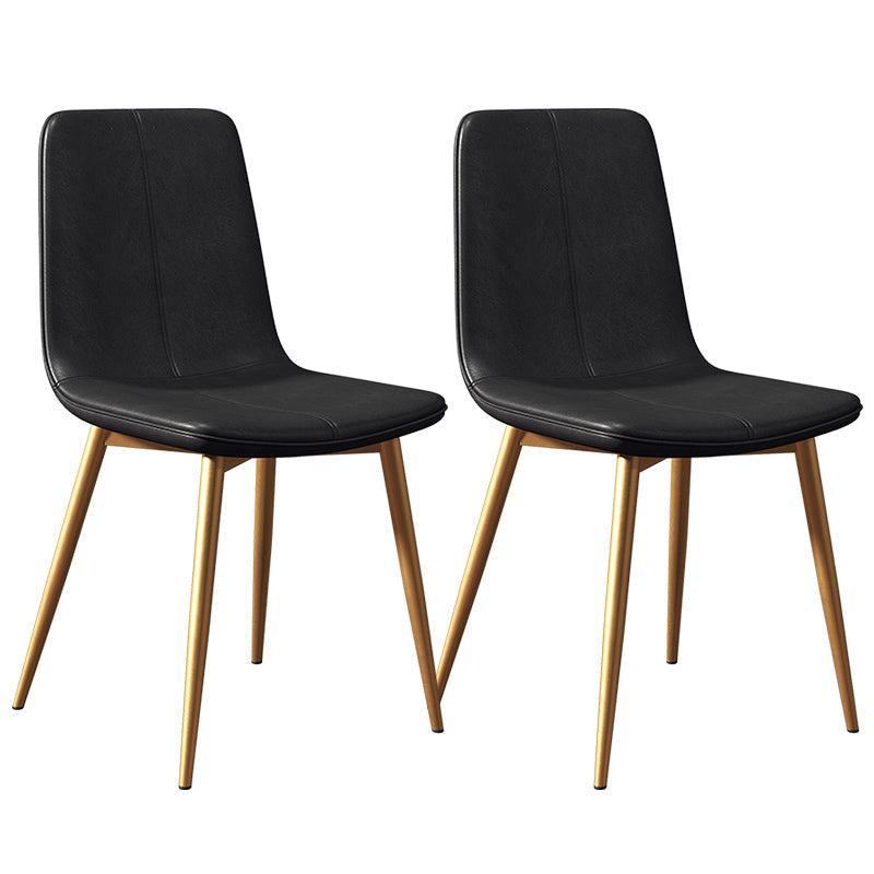 Glam -stijl eetkamerstoel faux lederen eetkamerstoel met metalen benen