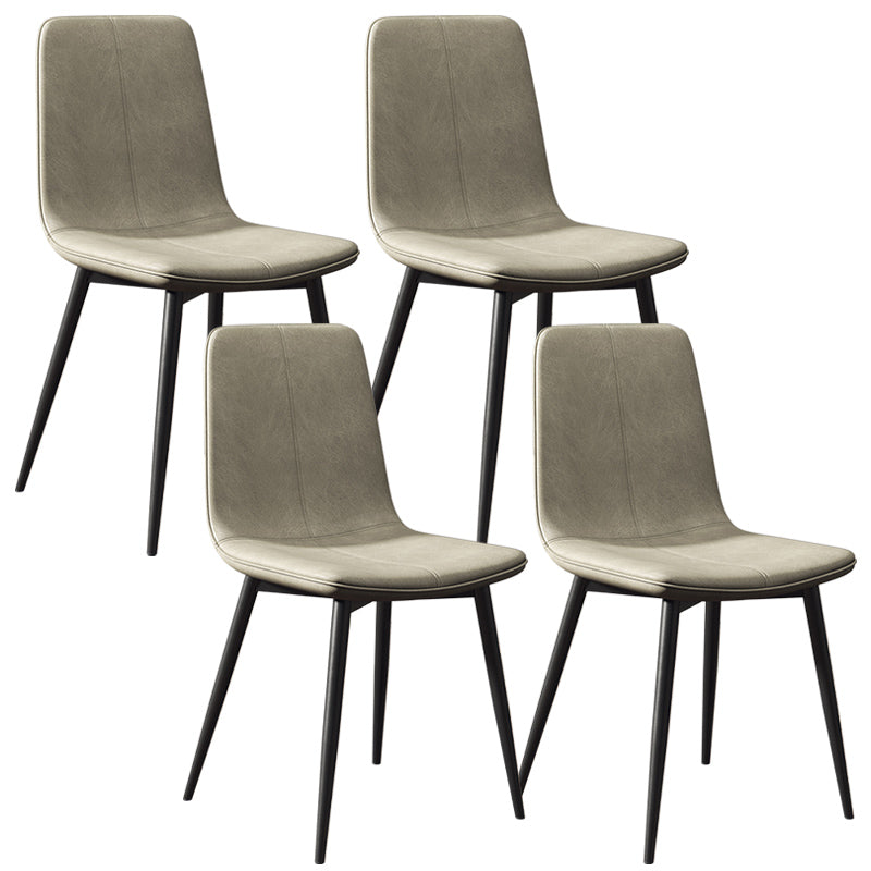 Glam -stijl eetkamerstoel faux lederen eetkamerstoel met metalen benen