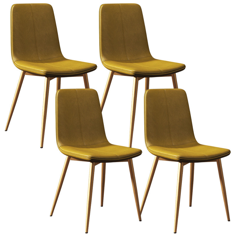 Glam -stijl eetkamerstoel faux lederen eetkamerstoel met metalen benen