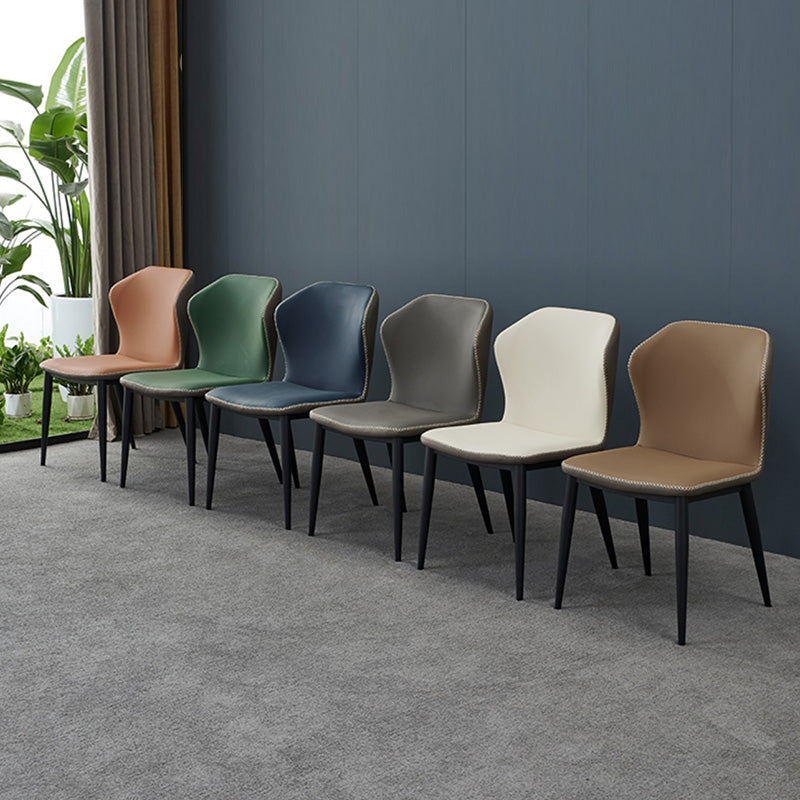 Silla de comedor contemporánea de metal acabado metálico silla lateral del ala