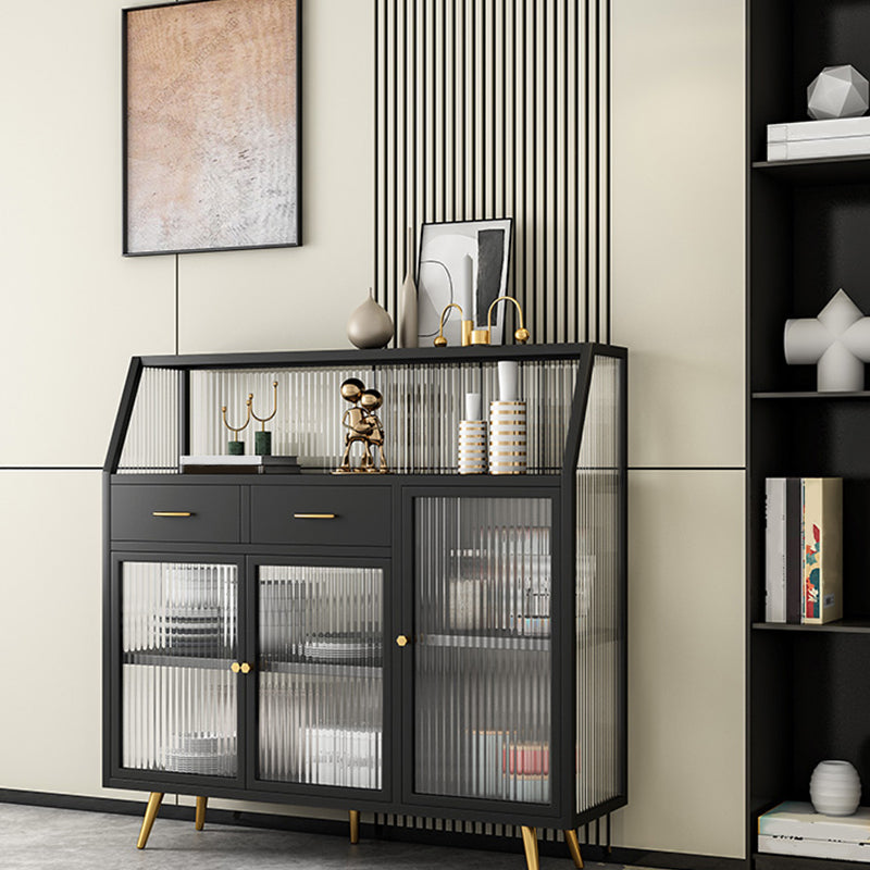 Server da pranzo con finitura opaca con gambe in metallo oro Sideboard moderno per sala da pranzo