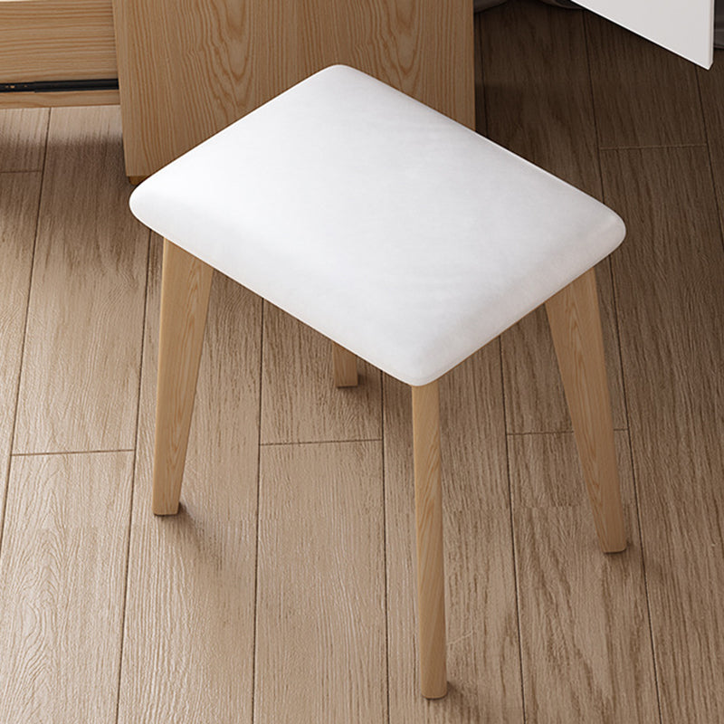 4 dessinateurs en miroir casse-tête