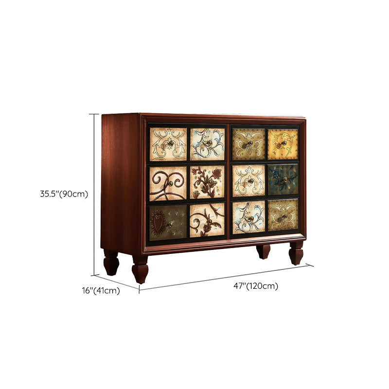 Traditionelle Schlafzimmerkommode aus massivem Holz in Braun mit Schubladen