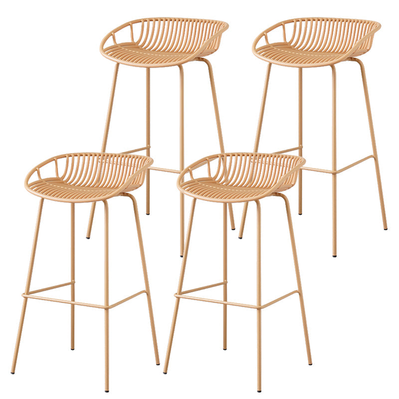 Contemporary Armed Contoured Seat PP Plastic Stool with Metal Base