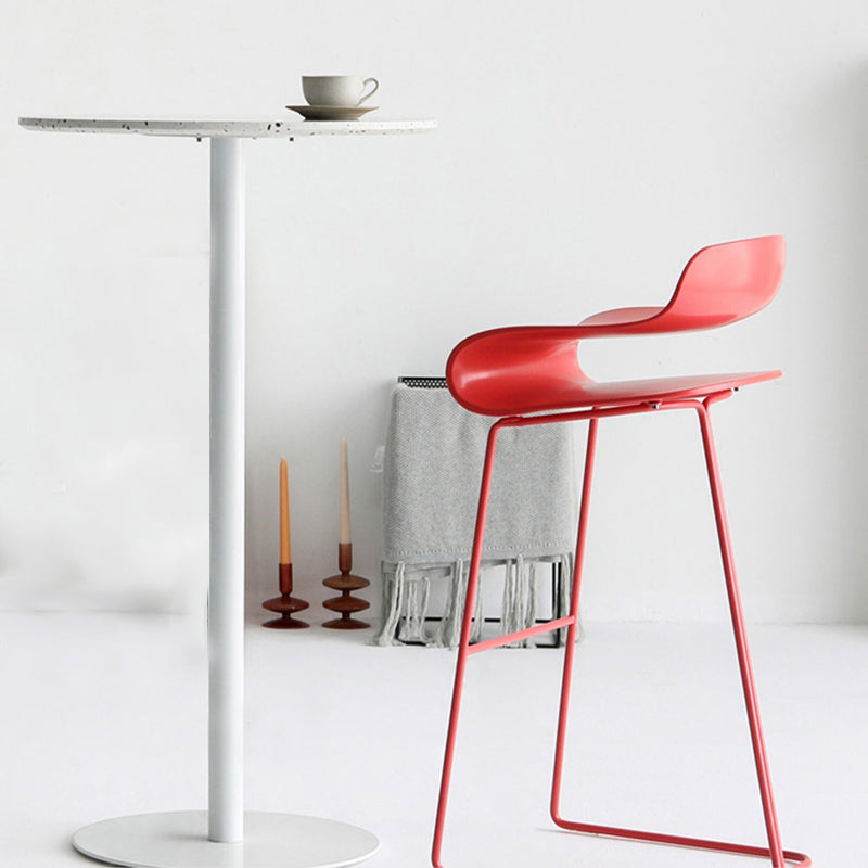 Armless Metal Indoor Bar Stool Scandinavian Plastic Stool with Footrest