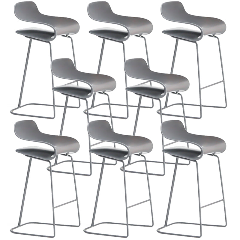 Armless Metal Indoor Bar Stool Scandinavian Plastic Stool with Footrest