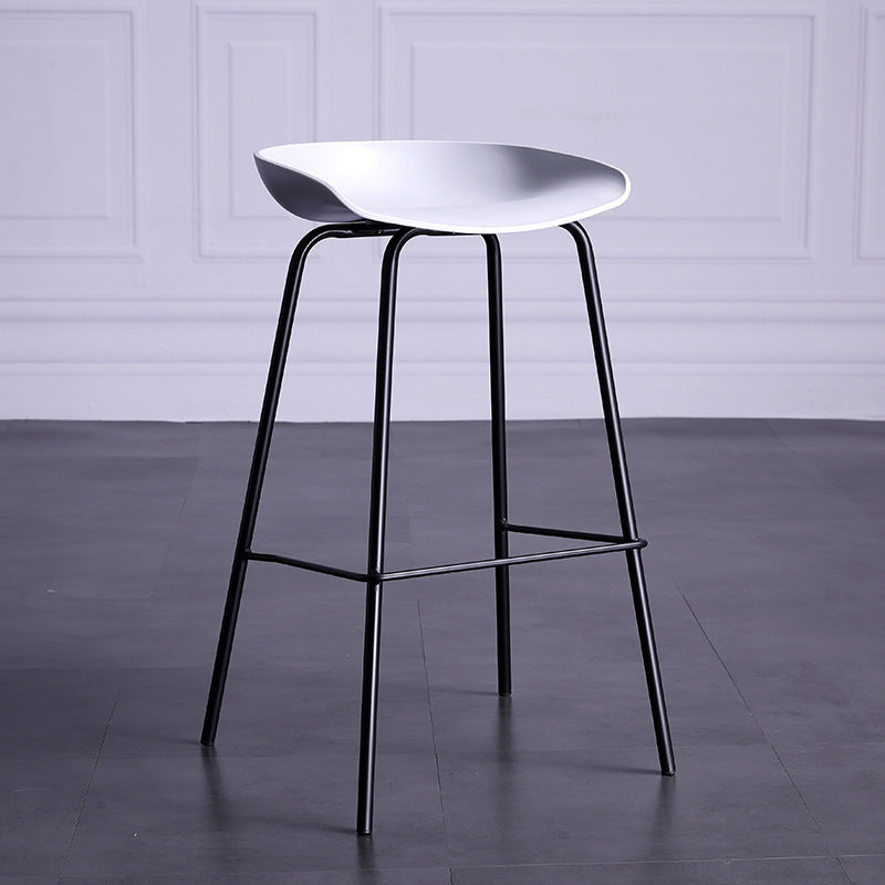 Contemporary Armless Low Backrest Counter Stool Iron Bar Stool with Footrest Clearhalo 'Bar Furniture' 'Bar Stools' 'bar_stools' 'furn' 'furn_bar_stools' 'Furniture' 'Kitchen & Dining Furniture' 6153200