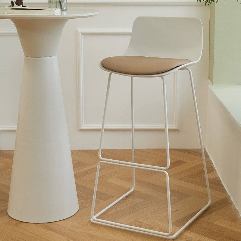 Scandinavian Low Back Bar Stool Plastic Stool with Metal Base