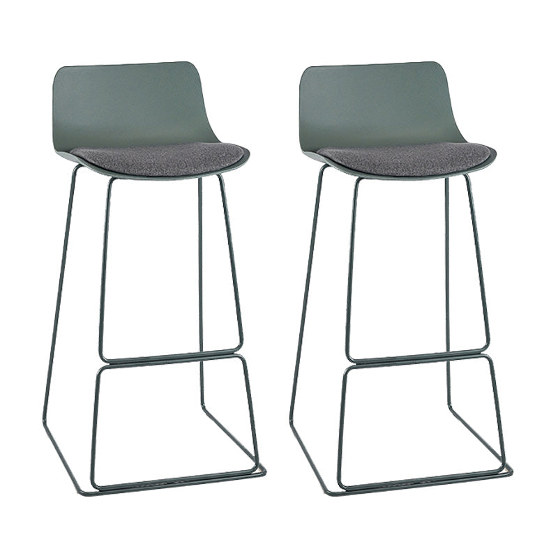 Scandinavian Low Back Bar Stool Plastic Stool with Metal Base