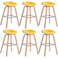 Sgabello da bar in plastica stile moderno. Sgabello da bar a secchiello ad altezza bancone