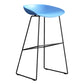 Sgabello da bar in plastica stile moderno. Sgabello da bar a secchiello ad altezza bancone