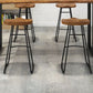 Taburete de bar de salón de madera estilo moderno con patas de metal