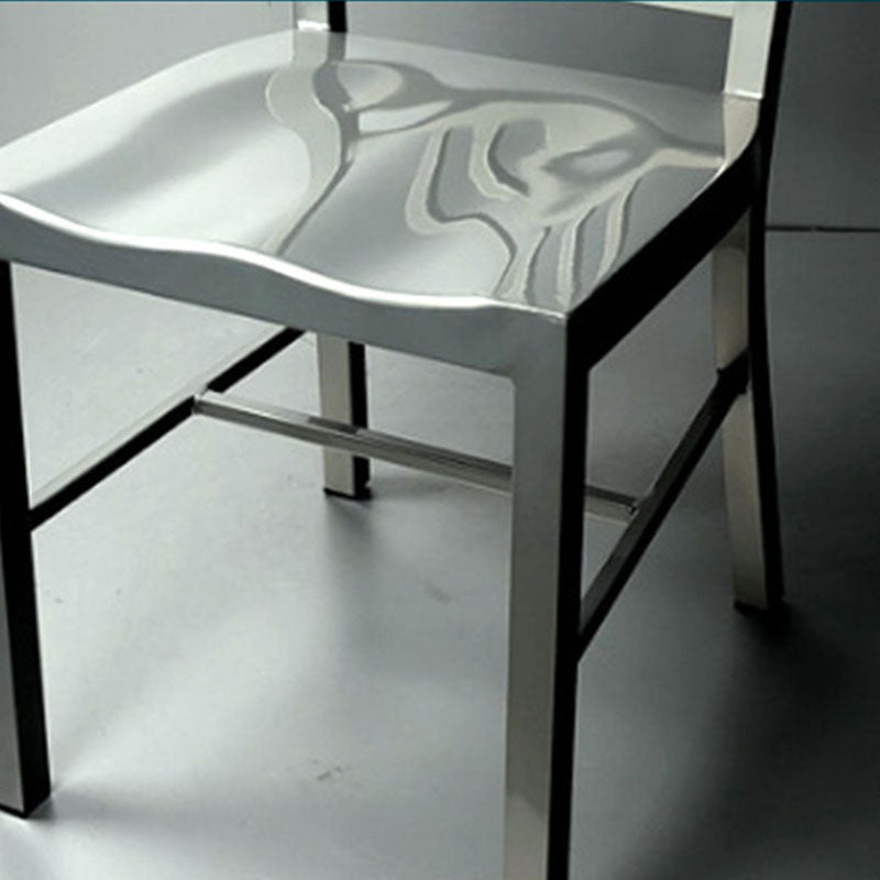 Industriële metalen eetkamerstoelen Slat achter eetstoel in zilver