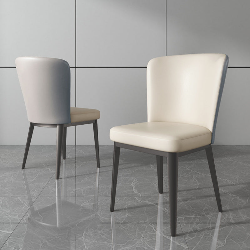 Eigentijdse metalen eetkamer stoel armloze faux lederen zijstoelen