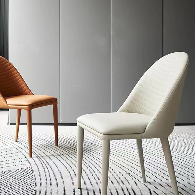 Moderne stijl metalen eetkamerstoel faux lederen armloze eetkamerstoel voor huisgebruik