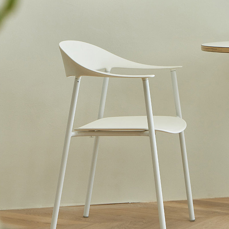 Silla de plástico de silla trasera abierta moderna con base de metal