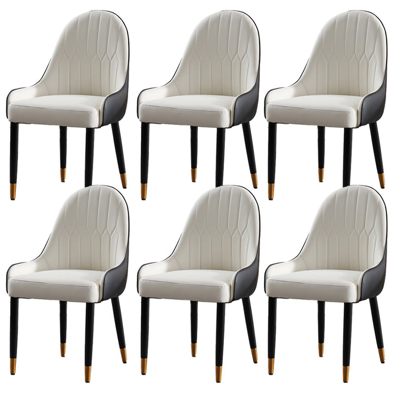 Glam -gestoffeerde eetkamerstoel Faux Leather en Metal Dining Accent Chair