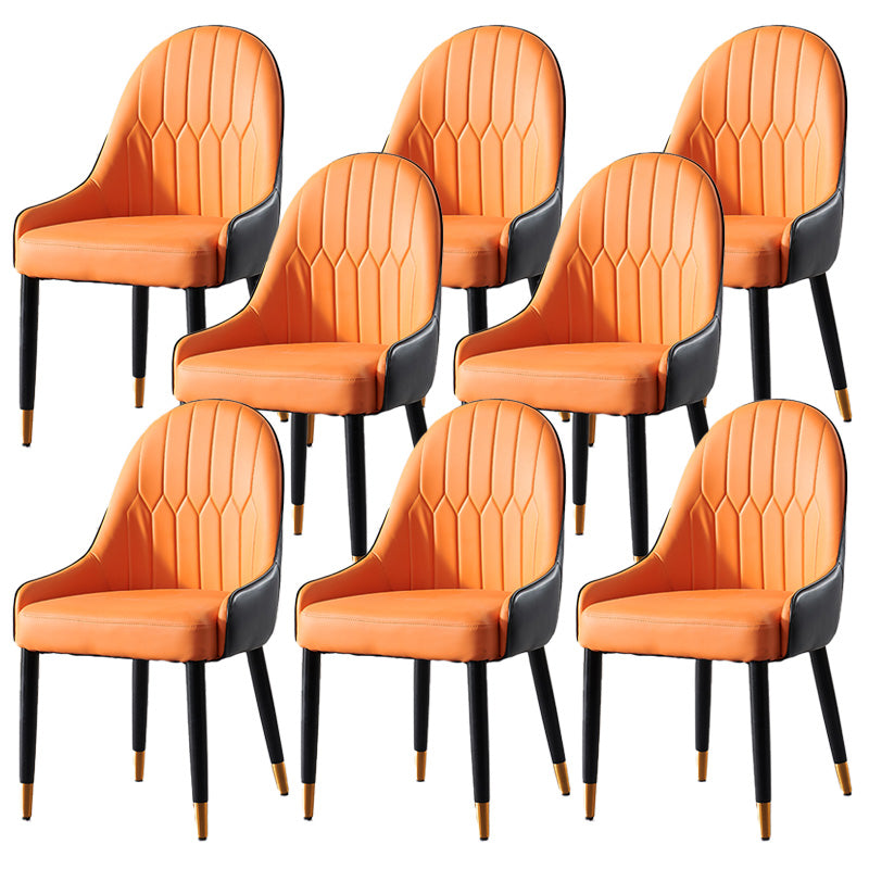 Glam -gestoffeerde eetkamerstoel Faux Leather en Metal Dining Accent Chair