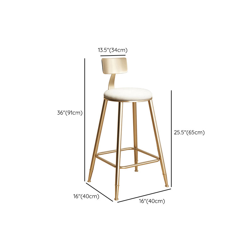 Contemporary Round Pub Table Set with Metal Stools 1/3/5 Pieces Pine Wood Top Bar Set Clearhalo 'Bar Furniture' 'furn' 'furn_home_bar_bar_sets' 'Furniture' 'Home Bars & Bar Sets' 'home_bar_bar_sets' 'Kitchen & Dining Furniture' 6157775