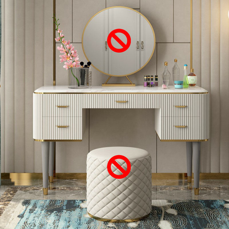 Ensemble de vanité de maquillage contemporain 5 tirages