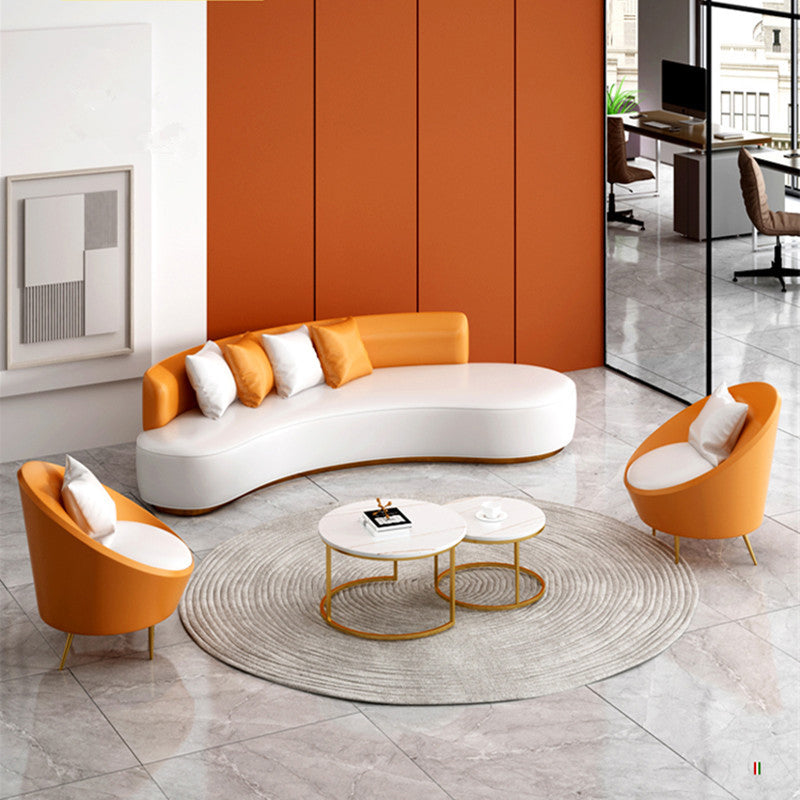 Divano a bracciolo a bracciale senza bracciole senza bracciolo in pelle.