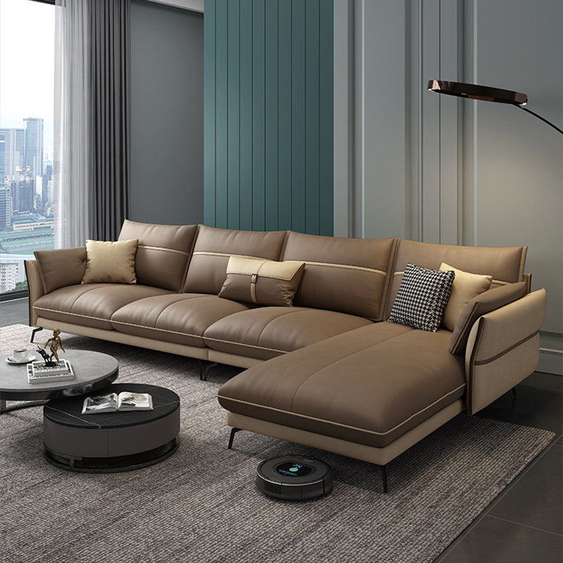 Scandinavo 35.43 "H Fuce in pelle divano e chaise del braccio svasato