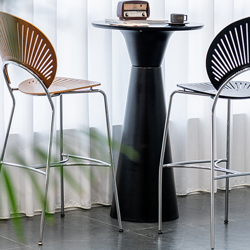 Contemporary Round Bar Height Table Metal Base Bar Table in Black and White 19.7"L x 19.7"W x 40.9"H Black Wood Clearhalo 'Bar Furniture' 'Bar Tables' 'bar_tables' 'furn' 'furn_bar_tables' 'Furniture' 'Kitchen & Dining Furniture' 6162518