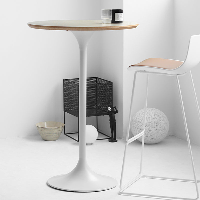 Contemporary Round Bar Height Table Metal Pedestal Bar Table for Cafe and Breakroom 27.6"L x 27.6"W x 41.3"H Solid Wood Natural Clearhalo 'Bar Furniture' 'Bar Tables' 'bar_tables' 'furn' 'furn_bar_tables' 'Furniture' 'Kitchen & Dining Furniture' 6162799