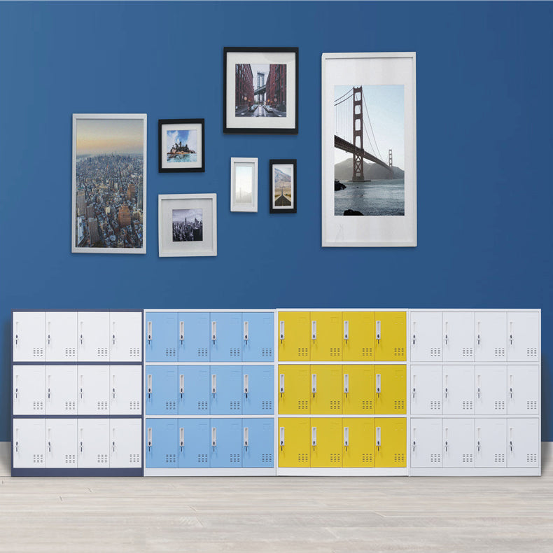 Armoire intérieure en métal pour salle de bain armoire de rangement contemporaine avec portes à charnière