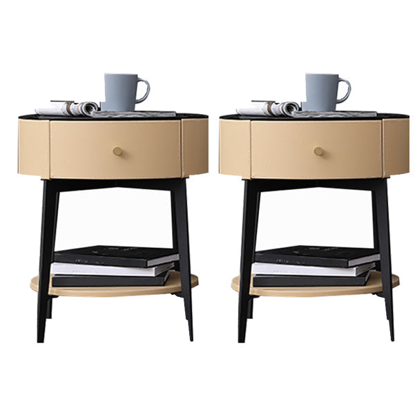 NOVE IN PELLE E METALE NOTTO MODERA MINIMALIST IN MIMERISTRO CONTO OPERO CON GAMBIE