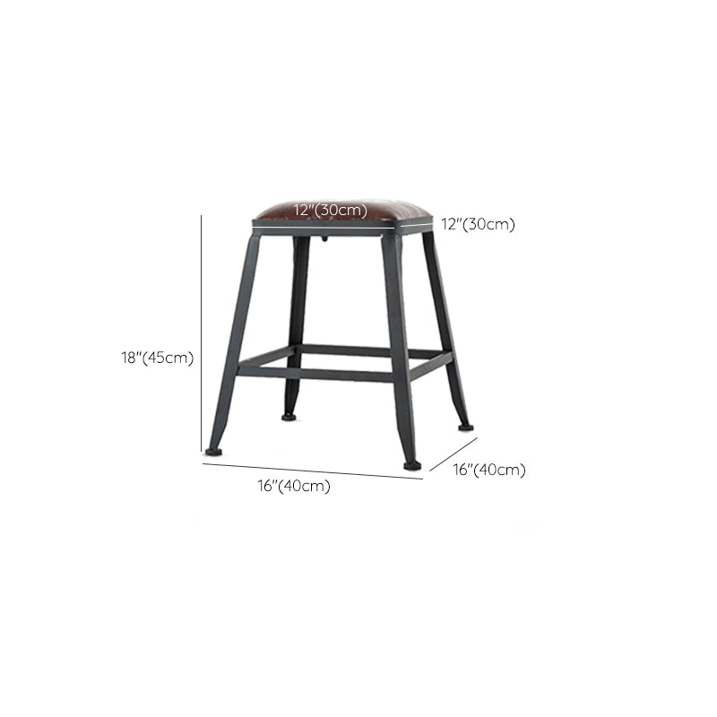 Industrial Brown Counter Stool Leather Square Stool with Black Metal Frame Clearhalo 'Bar Furniture' 'Bar Stools' 'bar_stools' 'furn' 'furn_bar_stools' 'Furniture' 'Kitchen & Dining Furniture' 6184600